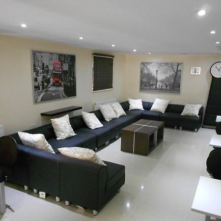 Mapesbury Hostel Лондон Екстериор снимка