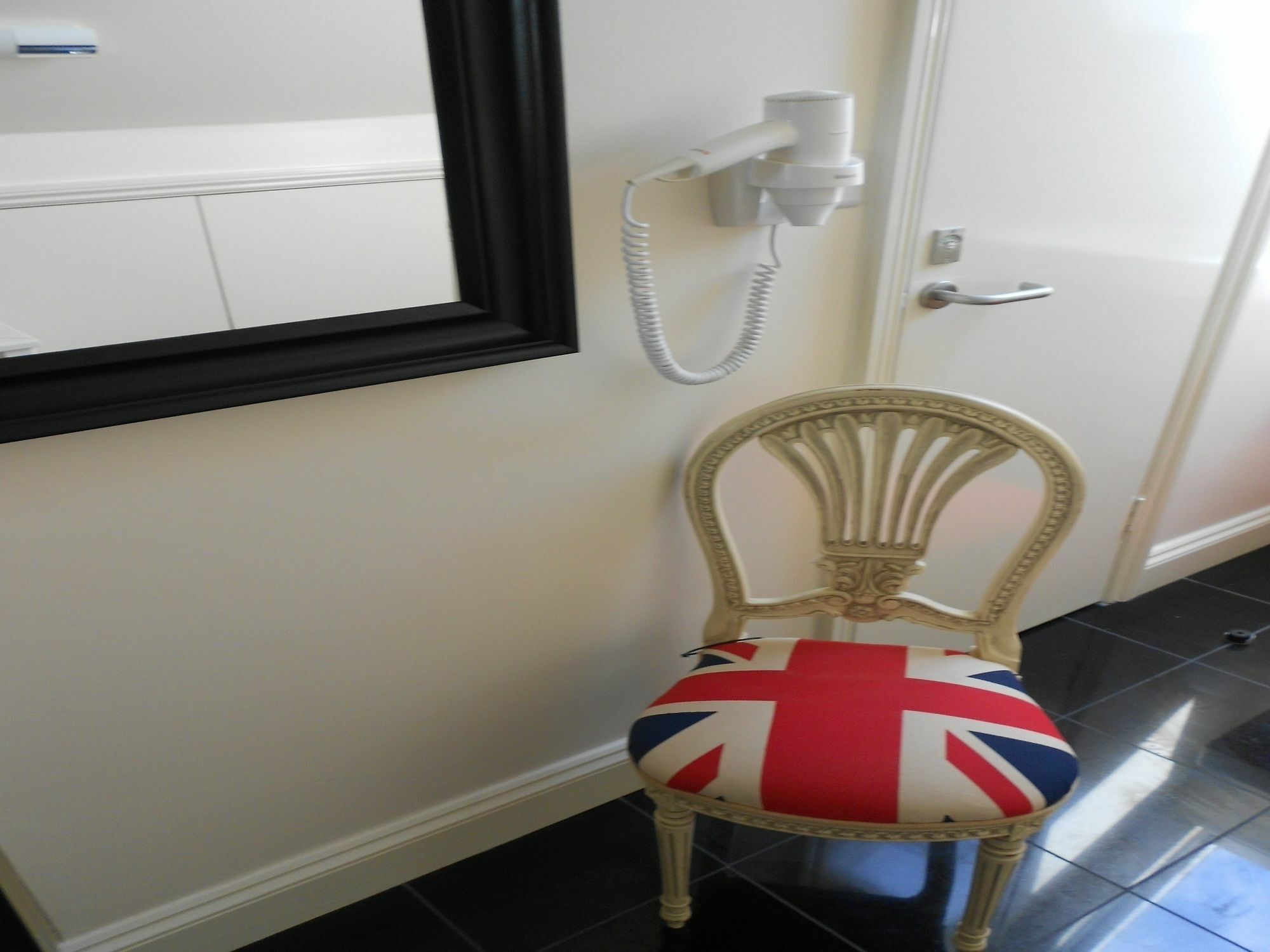 Mapesbury Hostel Лондон Екстериор снимка